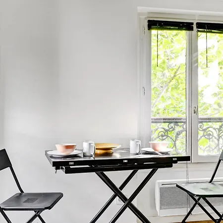 Nid Parisien Cosy Aux Portes De Montmartre Appartamento *